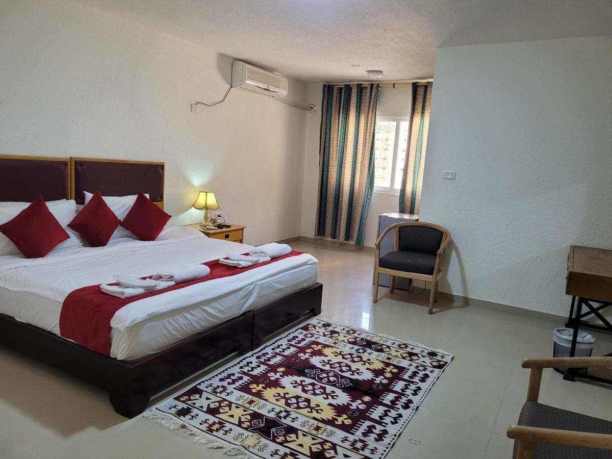 Petra Home Hotel Ουάντι Μούσα Εξωτερικό φωτογραφία